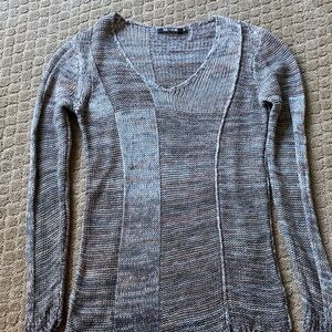 Nic and Zoe Women's V-Neck Sweater - Tan & Gray